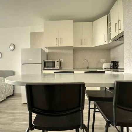 In Americas Apartament *